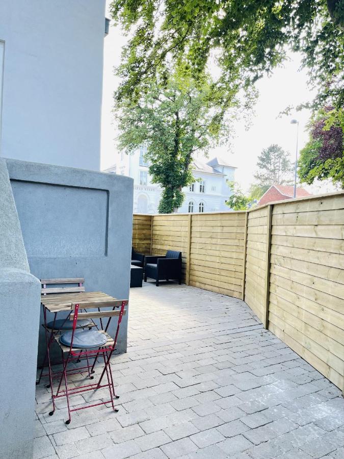 Aday - 2 Bedroom Apartment With Patio オールボー エクステリア 写真